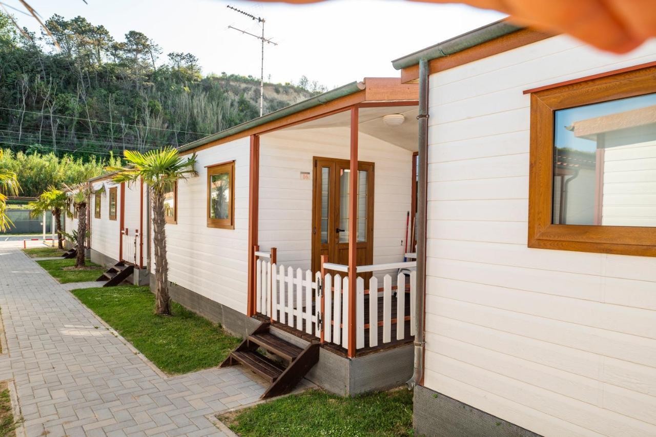 Camping Norina Pesaro Eksteriør bilde