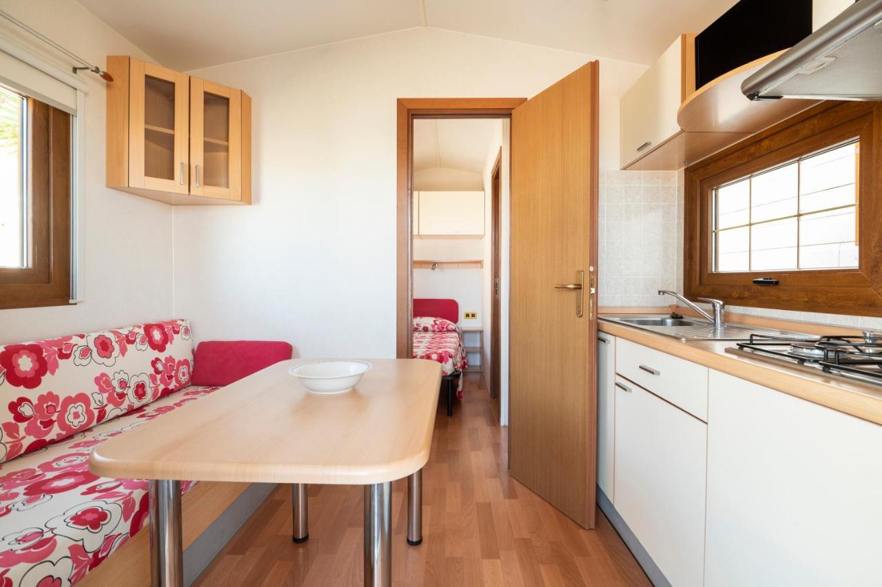 Camping Norina Pesaro Eksteriør bilde