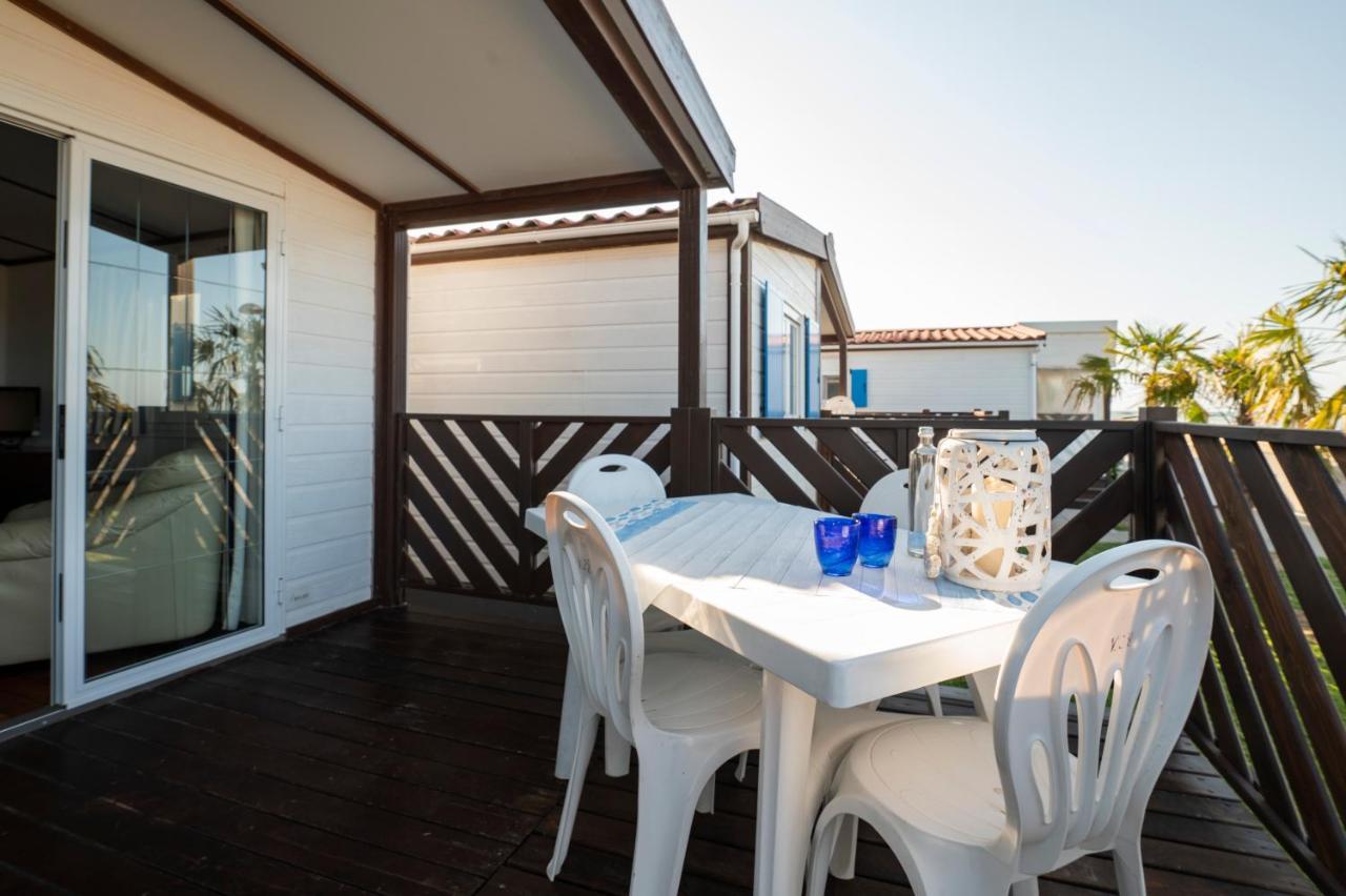 Camping Norina Pesaro Eksteriør bilde